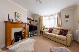 Sitting Room- click for photo gallery